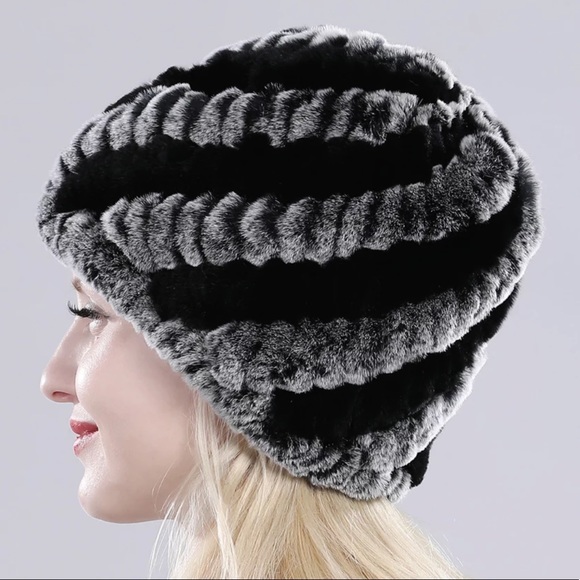 Rex Rabbit Fur beanie - Picture 2 of 5